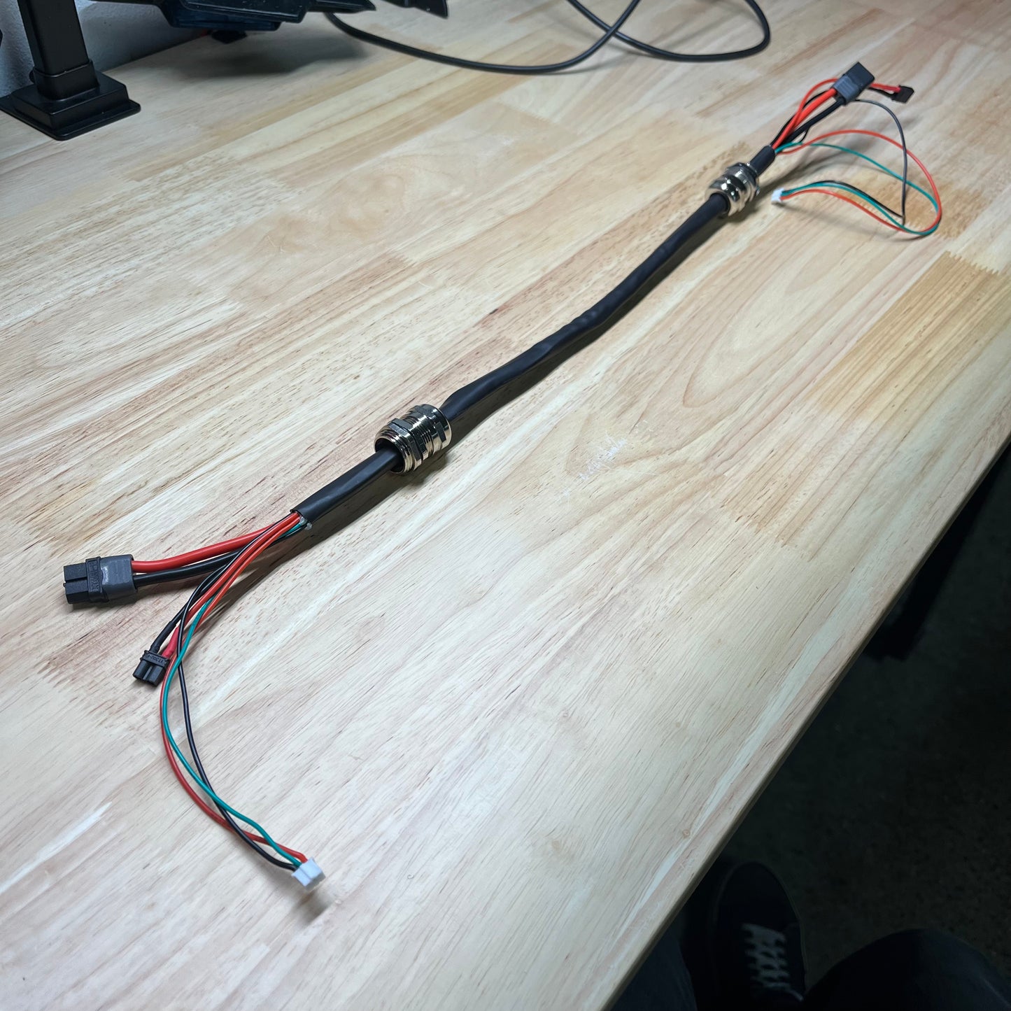 Double Gland Harness - Silicone Wire